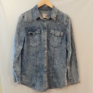 Mossimo Jean shirt